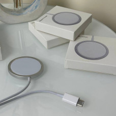 Бездротовий зарядний пристрій MagSafe (NL)