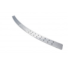 Накладка на задній бампер пряма (З чорними крапками, нерж) для Volkswagen Caddy 2010-2015 рр