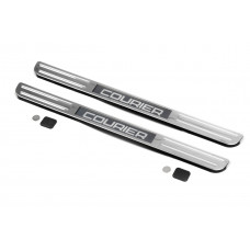 Подсвечиваемые накладки на пороги (2 шт, нержавейка) для Ford Courier 2014-2023 гг