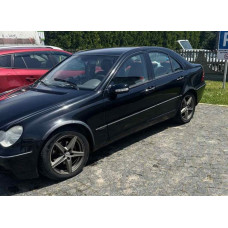 Расширители арок SD (4шт, черные, ABS-пластик) для Mercedes C-class W203 2000-2007 гг