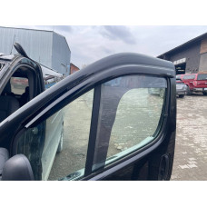 Ветровики на окна (2 шт, Niken) для Nissan Primastar 2002-2014 гг