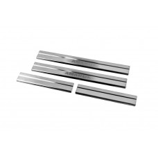 Накладки на пороги Carmos V2 (4 шт, нержавейка) для Volkswagen Amarok 2010-2022 гг