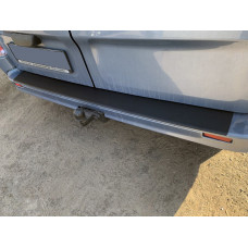 Накладка на задний бампер DDU (ABS) для Opel Vivaro 2001-2015 гг