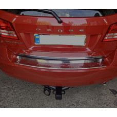 Накладка на задний бампер Carmos нержавейка для Fiat Freemont 2011-2016 гг