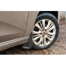 Передние брызговики (2 шт.) для Fiat Tipo 2016- гг