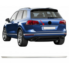 Хромированная накладка над номером OmsaLine (нержавейка) для Volkswagen Touareg 2018- гг