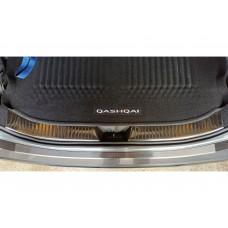 Накладка на задній поріг Carmos (нерж) для Nissan Qashqai 2021- рр