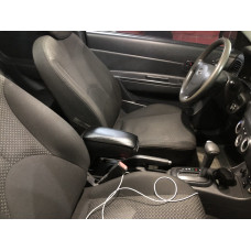 Подлокотник с подстаканником для Hyundai Accent 2006-2010 гг