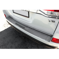 Накладка на задний бампер 2016-2021 нержавейка для Toyota Land Cruiser 200