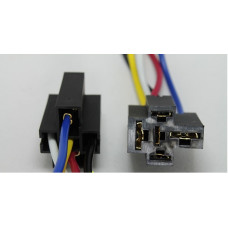 Роз'єм реле 4/5-й контактний 50-70А з проводами SQ-2111 (пластмас)