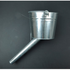 Лійка металева 5л косий широкий носик (Фури.трактора.сільгосптехніка) ОЦІНКОВАНЕ - ВІДРО