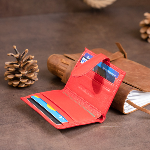 Кошелек-визитница ST Leather 19211 Красный