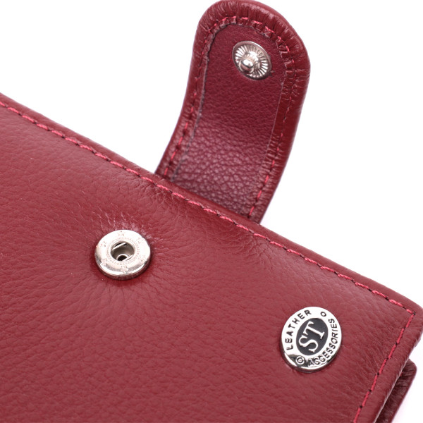 Практичная визитница из натуральной кожи ST Leather 22468 Бордовый