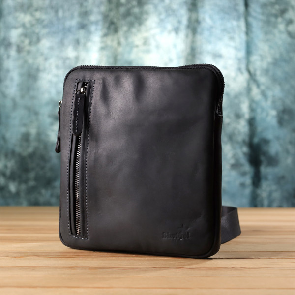 Удобная сумка для мужчин на плечо из натуральной винтажной кожи Shvigel 23147 Черный