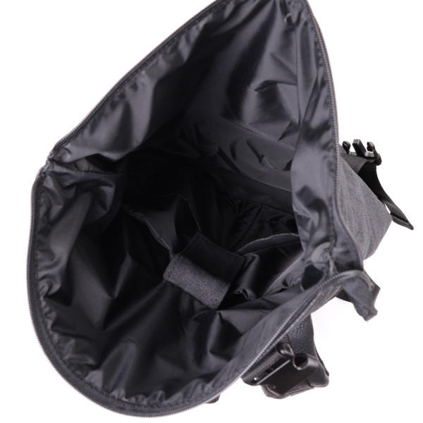 Добротный рюкзак для ноутбука из вставками эко-кожи FABRA 22583 Черный