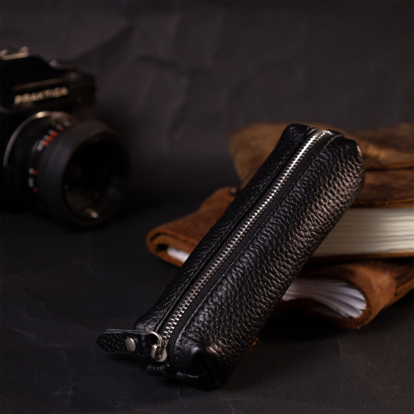 Практичная кожаная ключница GRANDE PELLE 11637 Черный